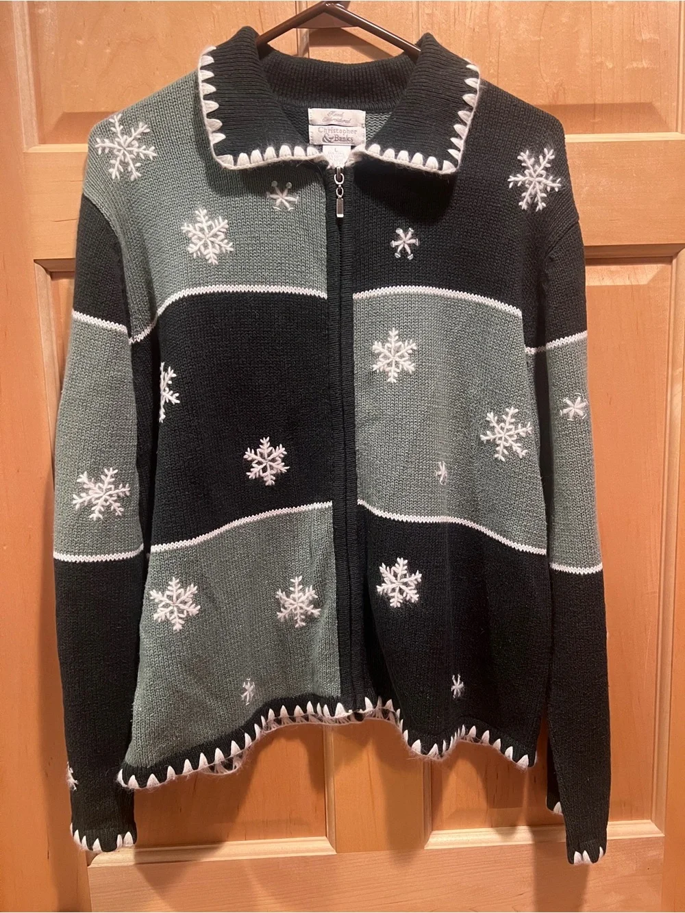 Christopher & Banks Women’s Embroidery Snowflake Sweater Cardigan Grandmacore L